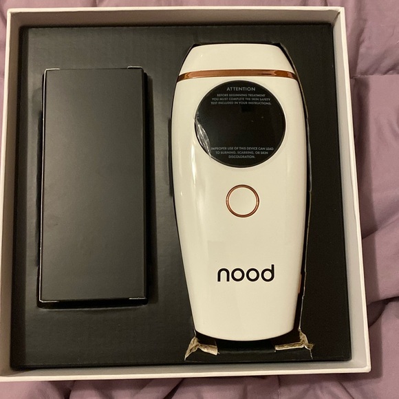 Flasher 2.0 by Nood, IPL Laser Hair Removal Device Pain-free and Permanent Black - Picture 7 of 9